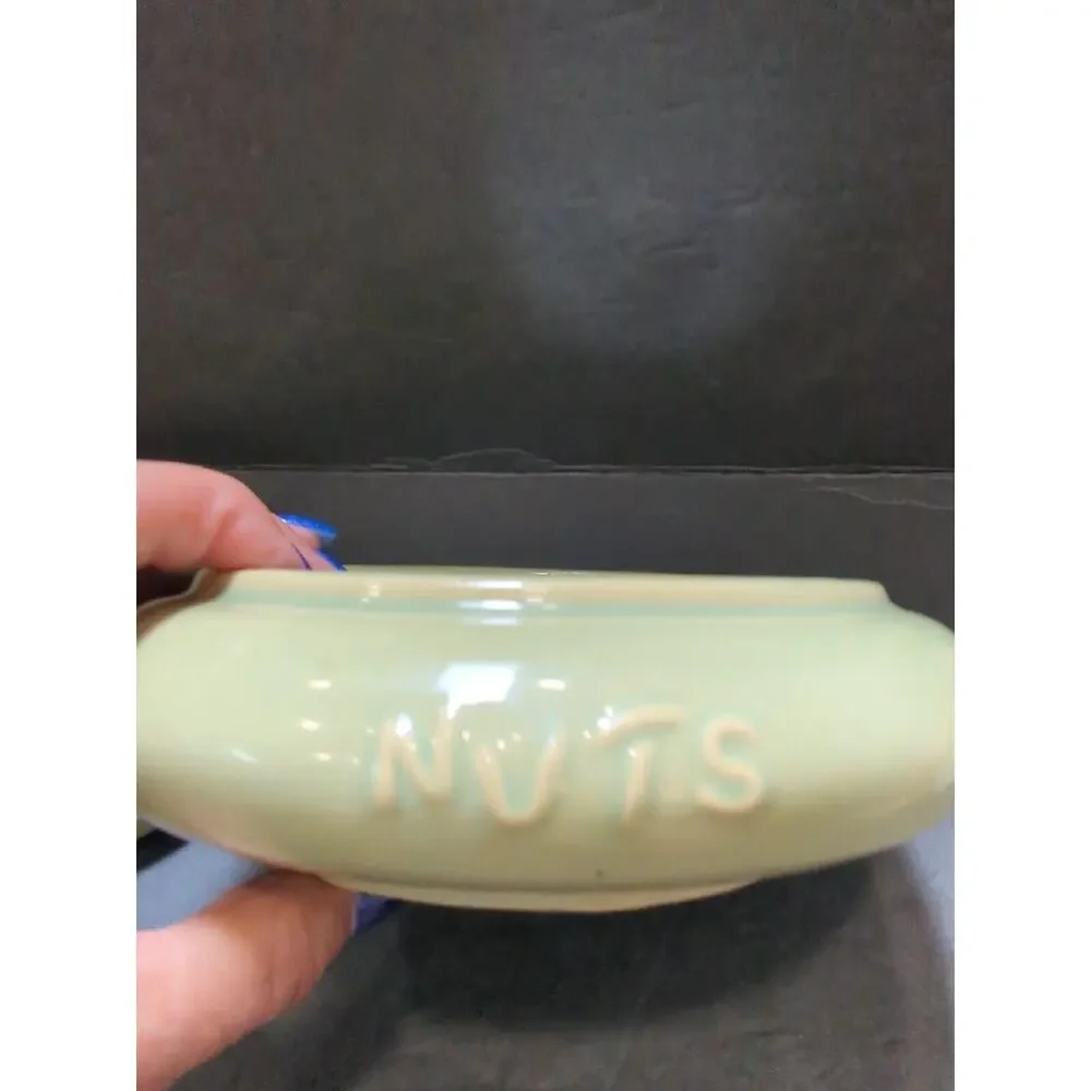 Roseville Pottery Ohio RRP Co‎ Embossed Nuts Bowl Green With Lid.